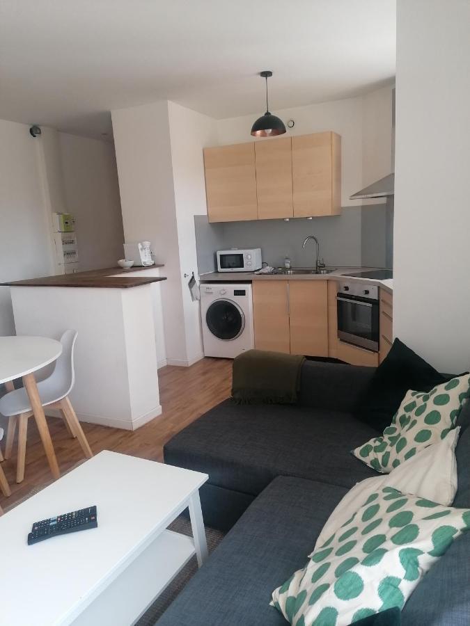 Chez La Reg'- Aux Pieds De La Cathedrale Apartment แร็งส์ ภายนอก รูปภาพ